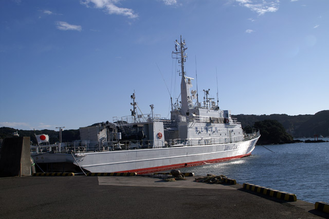 http://www.mccoy.jp/mt/blog/diary/up/patrol_boat.jpg